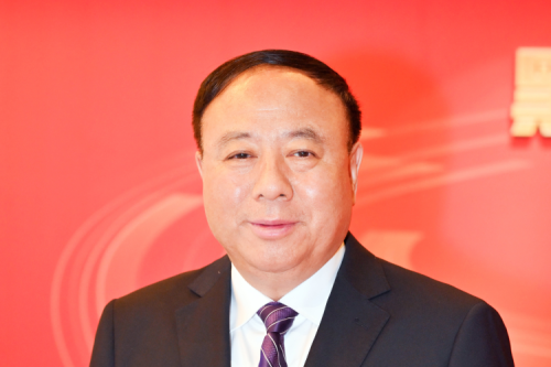 全國人大代表李寅2025年提案--關(guān)于推動分布式電源高質(zhì)量、有序發(fā)展，助力“雙碳”目標(biāo)實現(xiàn)的建議